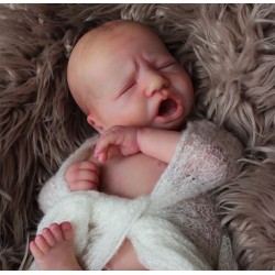 Kit Realborn Blake endormi